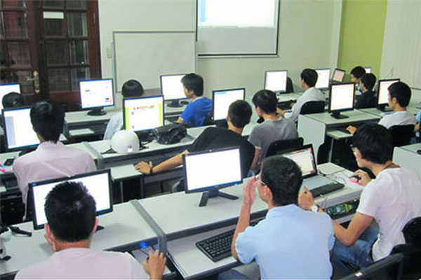 Tìm hiểu nghề quản trị mạng máy tính